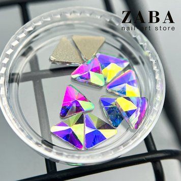 Об'ємні акрилові фігурки на нігті Трикутники 20 шт 32191 фото