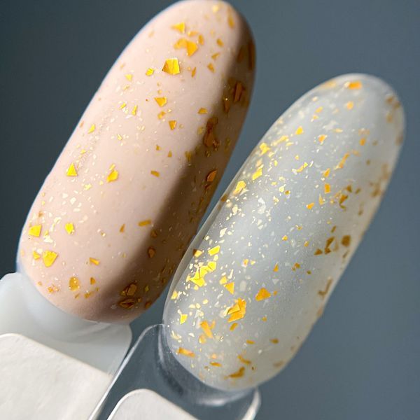 Матовый топ без липкого слоя с золотыми хлопьями Moon Full Leaf gold, 8 мл 6642 фото